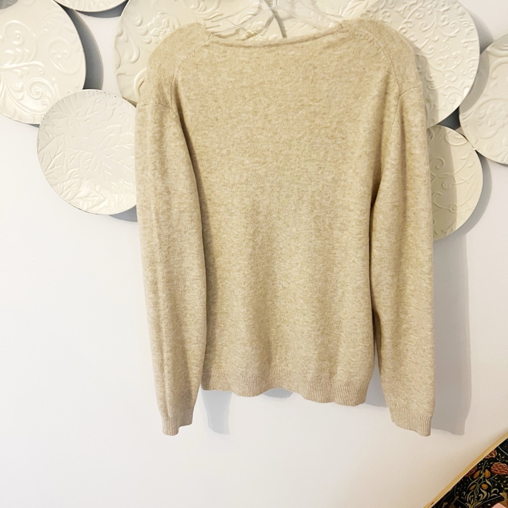 Large Zyia Active Sweater - Picture 3 of 4